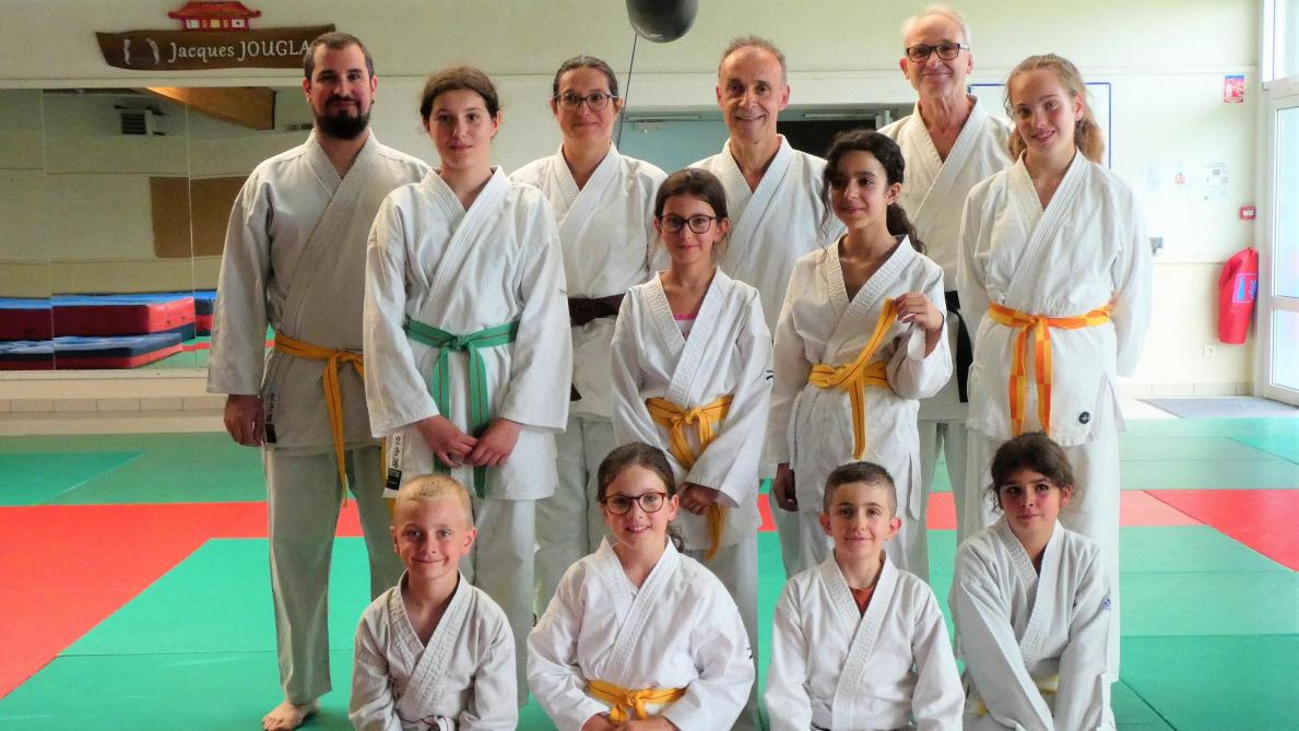 Marigny le Ch tel les passages de grades ont marqu la fin de